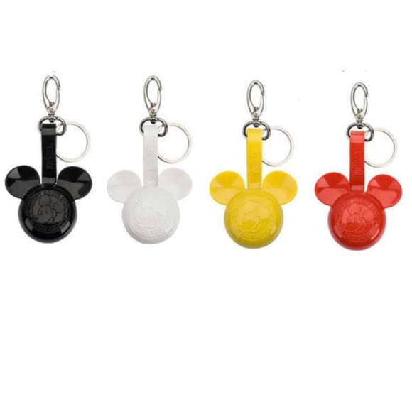 Disney x Melissa Mickey Mouse Bag Charm - Picture 2 of 2